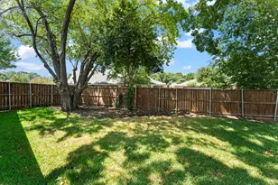 2113 Cedarwood Dr, Garland, TX 75040 - Photo 21