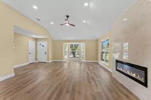 2113 Cedarwood Dr, Garland, TX 75040 - Photo 5