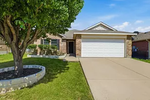 652 Lincoln Ave, Lavon, TX 75166 - Photo 1