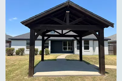 1516 Powder Horn Lane, Arlington, TX 76018 - Photo 11