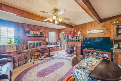1642 Salesville Road, Mineral Wells, TX 76067 - Photo 9