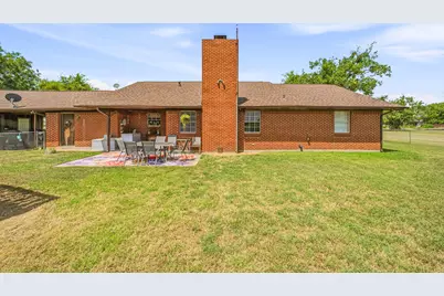 1642 Salesville Road, Mineral Wells, TX 76067 - Photo 25