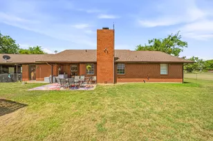 1642 Salesville Rd, Mineral Wells, TX 76067 - Photo 25