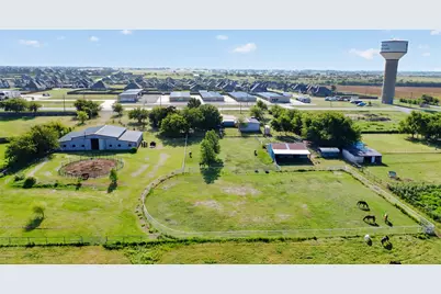 12501 Fm 2331, Godley, TX 76044 - Photo 9