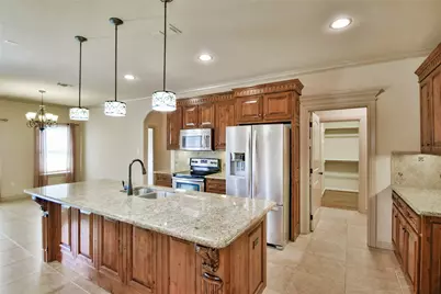 202 Captains Court, Granbury, TX 76049 - Photo 11