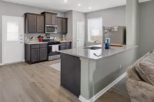905 Cawthorne Trl, Fort Worth, TX 76108 - Photo 3