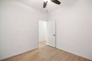 511 W 5th St, Tolar, TX 76476 - Photo 13