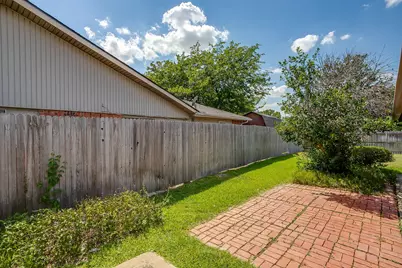 1846 Lewis Trail, Grand Prairie, TX 75052 - Photo 35