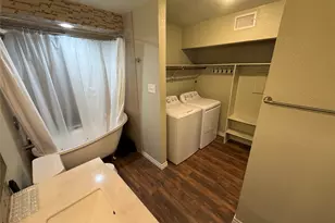 18040 Midway Rd, Dallas, TX 75287 - Photo 17