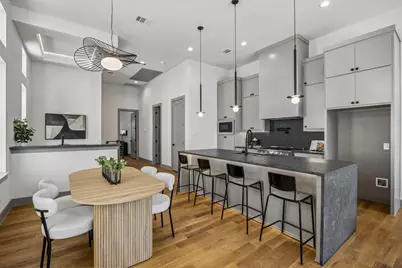 412 Avenue L, Dallas, TX 75203 - Photo 1