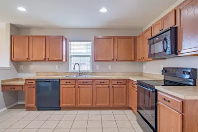 4605 Prairie Crossing Drive, Fort Worth, TX 76244 - Photo 17