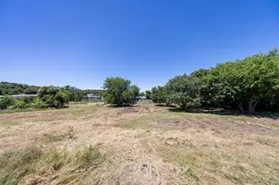 406 Hilltop Meadows Ct, Springtown, TX 76082 - Photo 35