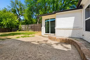 5001 Meadowbrook Dr, Fort Worth, TX 76103 - Photo 33