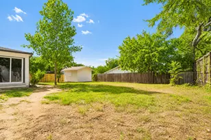 5001 Meadowbrook Dr, Fort Worth, TX 76103 - Photo 35