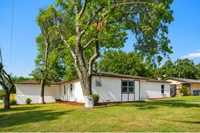 5001 Meadowbrook Drive, Fort Worth, TX 76103 - Photo 3