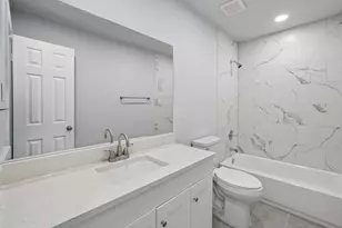 5001 Meadowbrook Dr, Fort Worth, TX 76103 - Photo 15