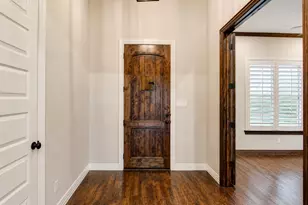 336 El Pescado Ct, Godley, TX 76044 - Photo 5