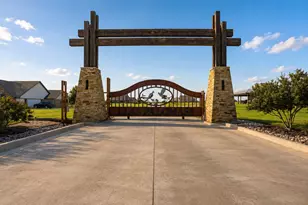 336 El Pescado Ct, Godley, TX 76044 - Photo 29
