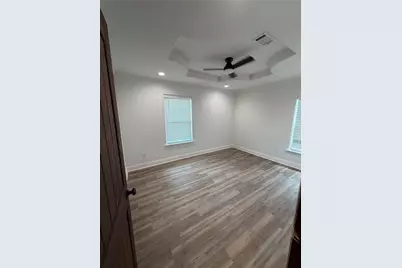 401 E Miller Road, Garland, TX 75041 - Photo 7