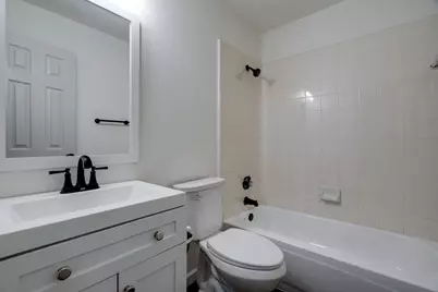 947 Winterstone Drive, Lewisville, TX 75067 - Photo 11