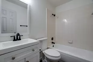 947 Winterstone Dr, Lewisville, TX 75067 - Photo 11