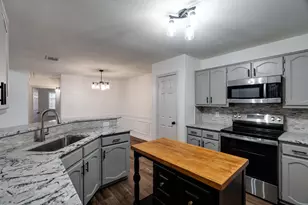 947 Winterstone Dr, Lewisville, TX 75067 - Photo 7