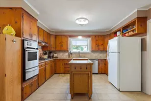 1024 N 43rd St, Waco, TX 76710 - Photo 9