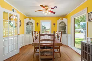 1024 N 43rd St, Waco, TX 76710 - Photo 5