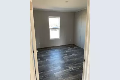 137 Firefly Drive, Springtown, TX 76082 - Photo 5