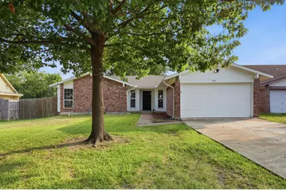 705 Via Avenida, Mesquite, TX 75150 - Photo 1