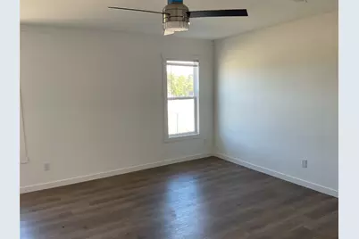 133 Firefly Drive, Springtown, TX 76082 - Photo 9