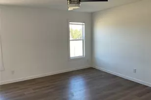 133 Firefly Dr, Springtown, TX 76082 - Photo 9