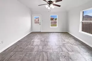 112 Halifax Cir, Palmer, TX 75152 - Photo 3