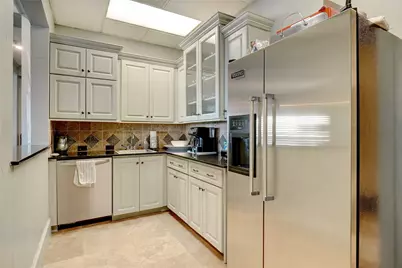 501 Samuels Avenue #120, Fort Worth, TX 76102 - Photo 35