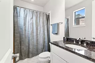 1114 S Adams St, Fort Worth, TX 76104 - Photo 35