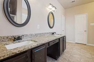 1212 Rio Bravo Dr, DeSoto, TX 75115 - Photo 11