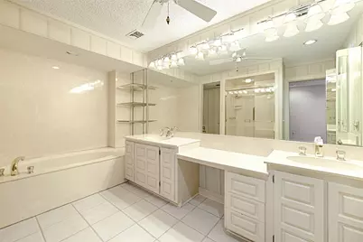 103 W Northgate Drive, Irving, TX 75062 - Photo 29
