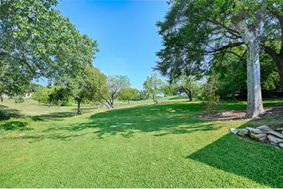 103 W Northgate Drive, Irving, TX 75062 - Photo 5