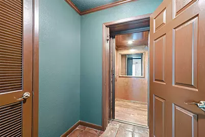 103 W Northgate Drive, Irving, TX 75062 - Photo 23