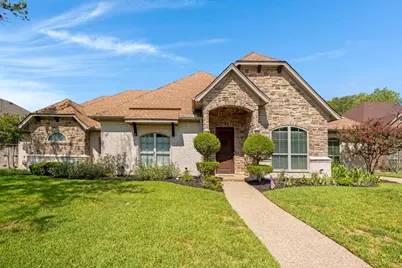 1904 Melbourne Drive, Pantego, TX 76013 - Photo 1