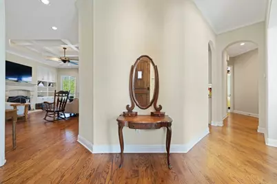 1904 Melbourne Drive, Pantego, TX 76013 - Photo 3