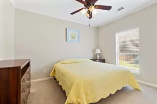 1904 Melbourne Dr, Pantego, TX 76013 - Photo 27