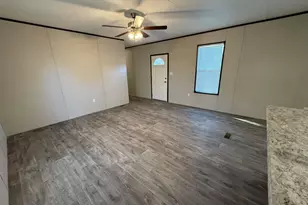 221 W Division St, Graford, TX 76449 - Photo 33