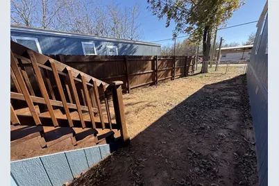 221 W Division Street, Graford, TX 76449 - Photo 11