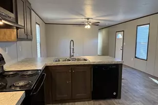 221 W Division St, Graford, TX 76449 - Photo 35