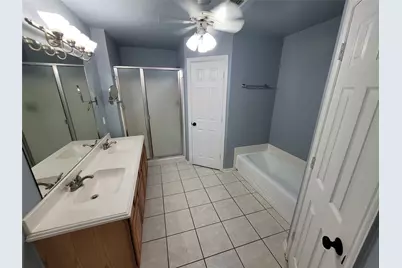 205 Willow Creek Drive, Weatherford, TX 76085 - Photo 7