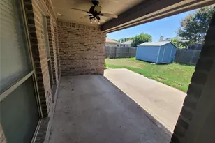 205 Willow Creek Dr, Weatherford, TX 76085 - Photo 9