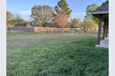 788 Robin Court, Springtown, TX 76082 - Photo 19
