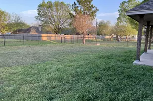 788 Robin Ct, Springtown, TX 76082 - Photo 19