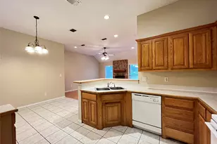 788 Robin Ct, Springtown, TX 76082 - Photo 7